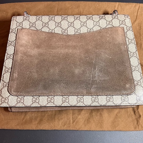 Gucci Beige and Brown Shoulder Bag - Picture 4 of 11